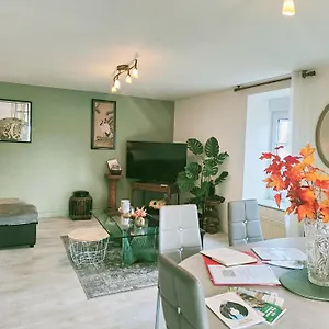 Apartment Du Marche, Dinan